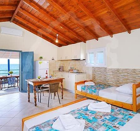 Avgoustos Beach House Skala Kallirakhis Luaran gambar