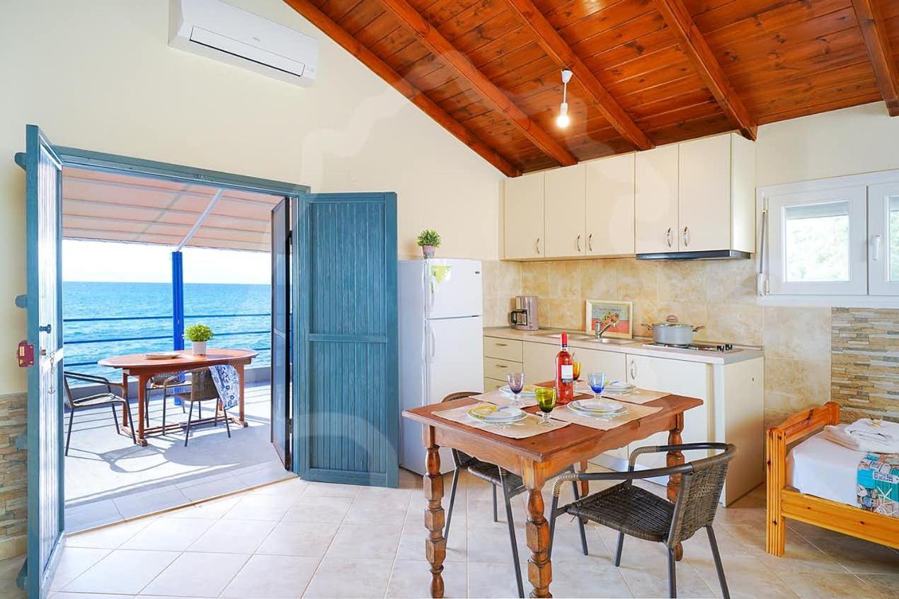 Avgoustos Beach House Skala Kallirakhis Luaran gambar